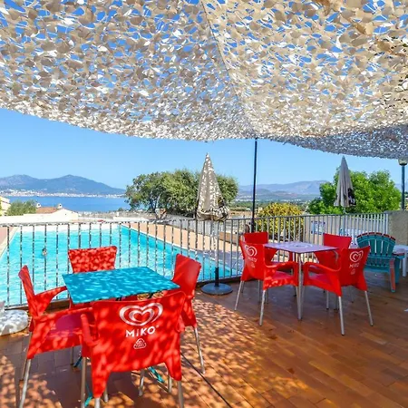 Cozy In Porticcio With Outdoor Swimming Pool Holiday home *